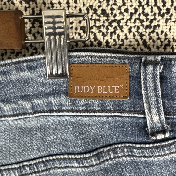 Judy Blue Jeans Womens 22W (40‎ X 33) Skinny Fit Tapered Distressed Holes - Picture 10 of 15